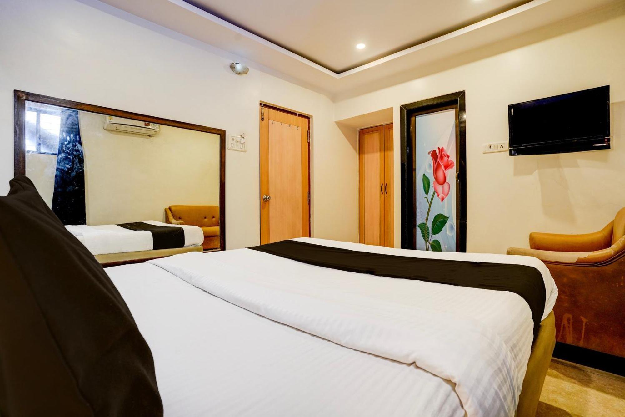 De Classico Hotel Mumbai Exteriör bild